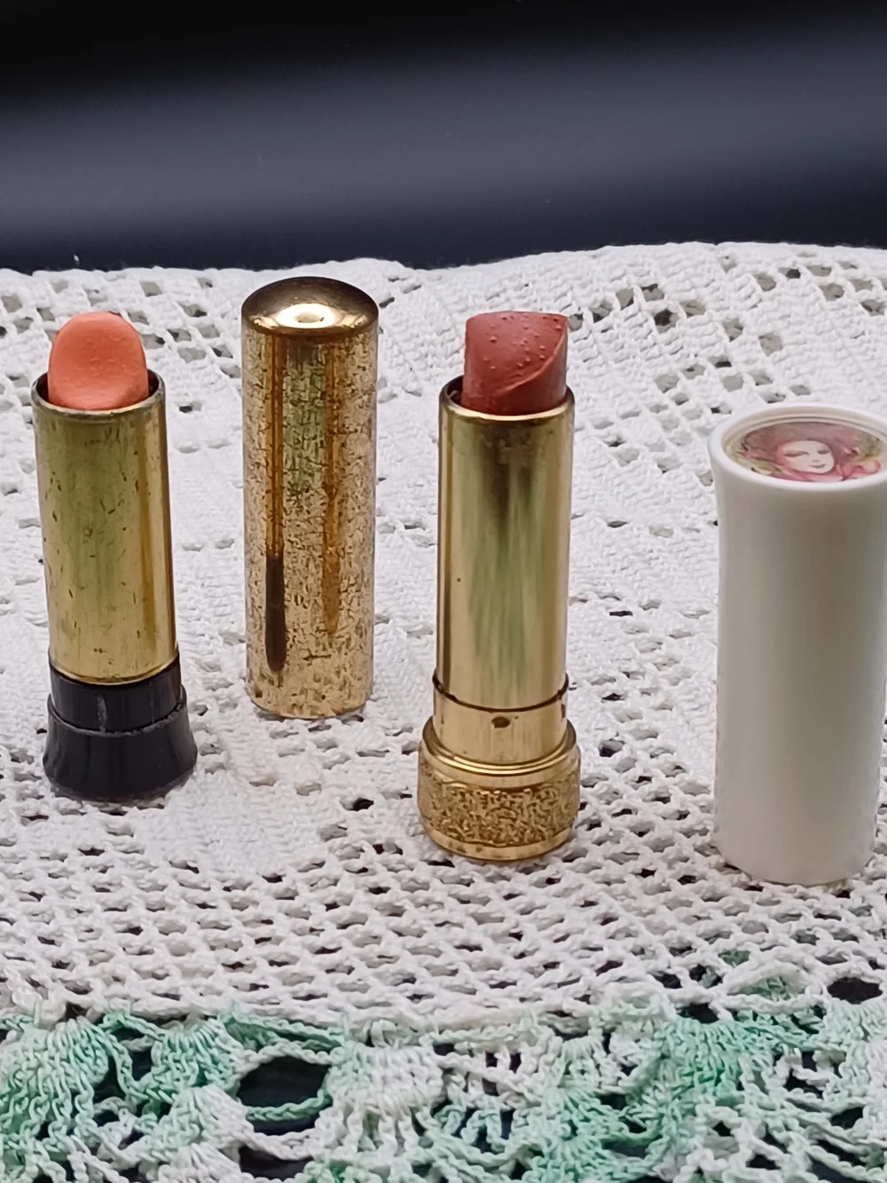 Avon Vintage Gold Tube Lipstick Trio in Peach and Rose Shades